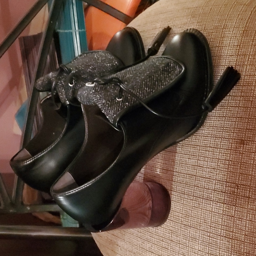 NIB $370 Paloma Barcelo shoes - Picture 3 of 7